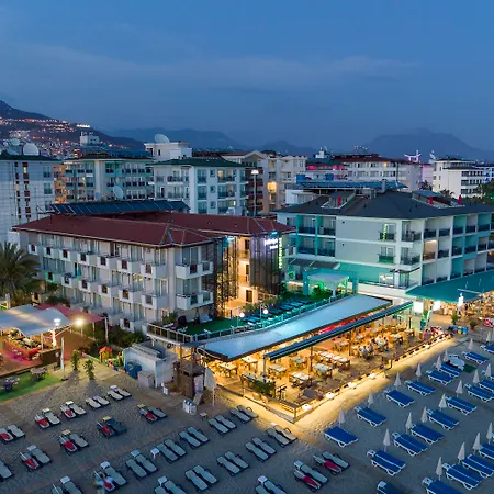 帕尔米业海滩酒店